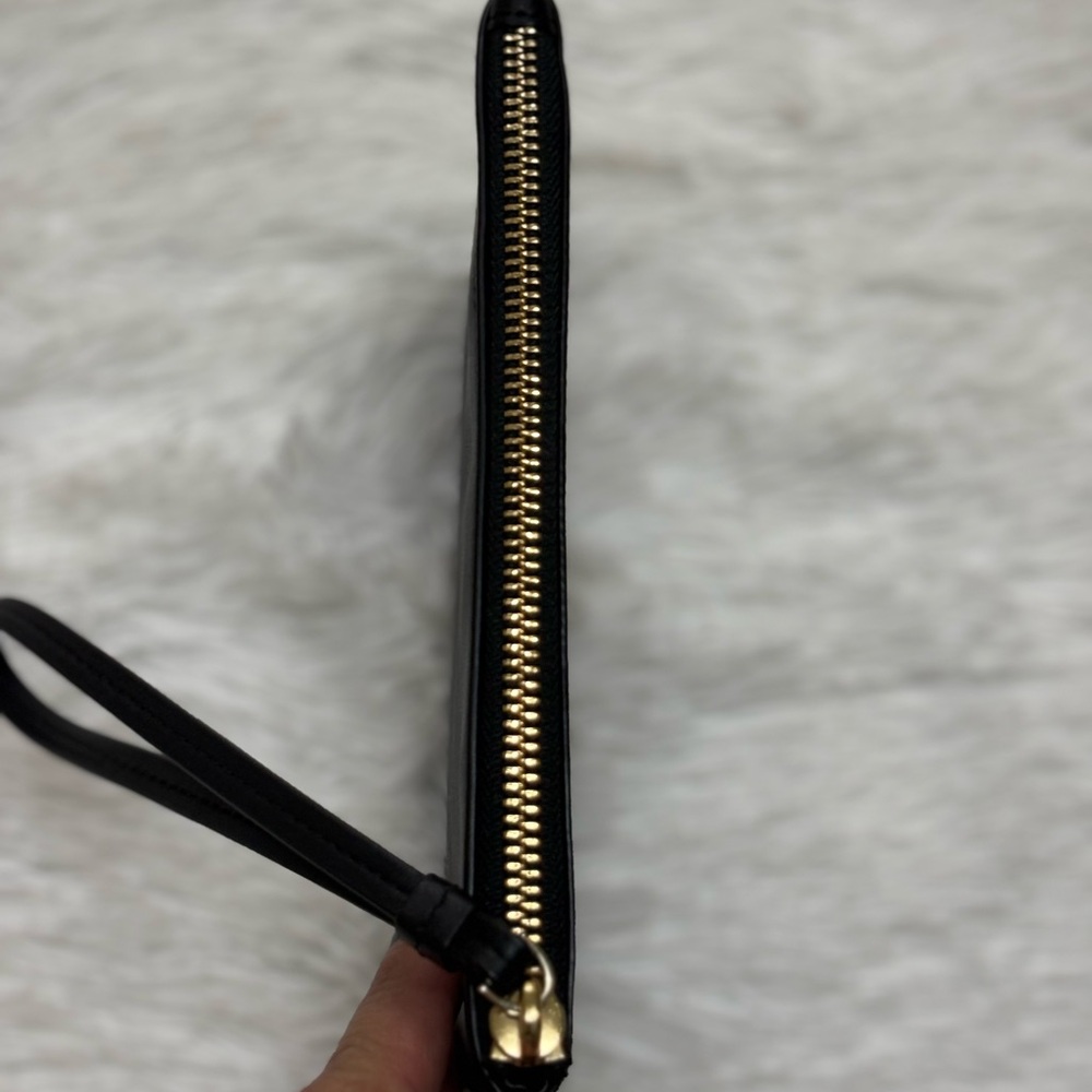 Kate Spade Black and Gold Skyline Wristlet - Picture 7 of 12